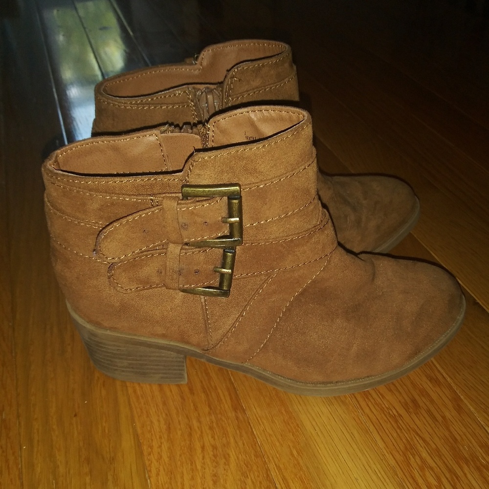 Girls Booties Size 2